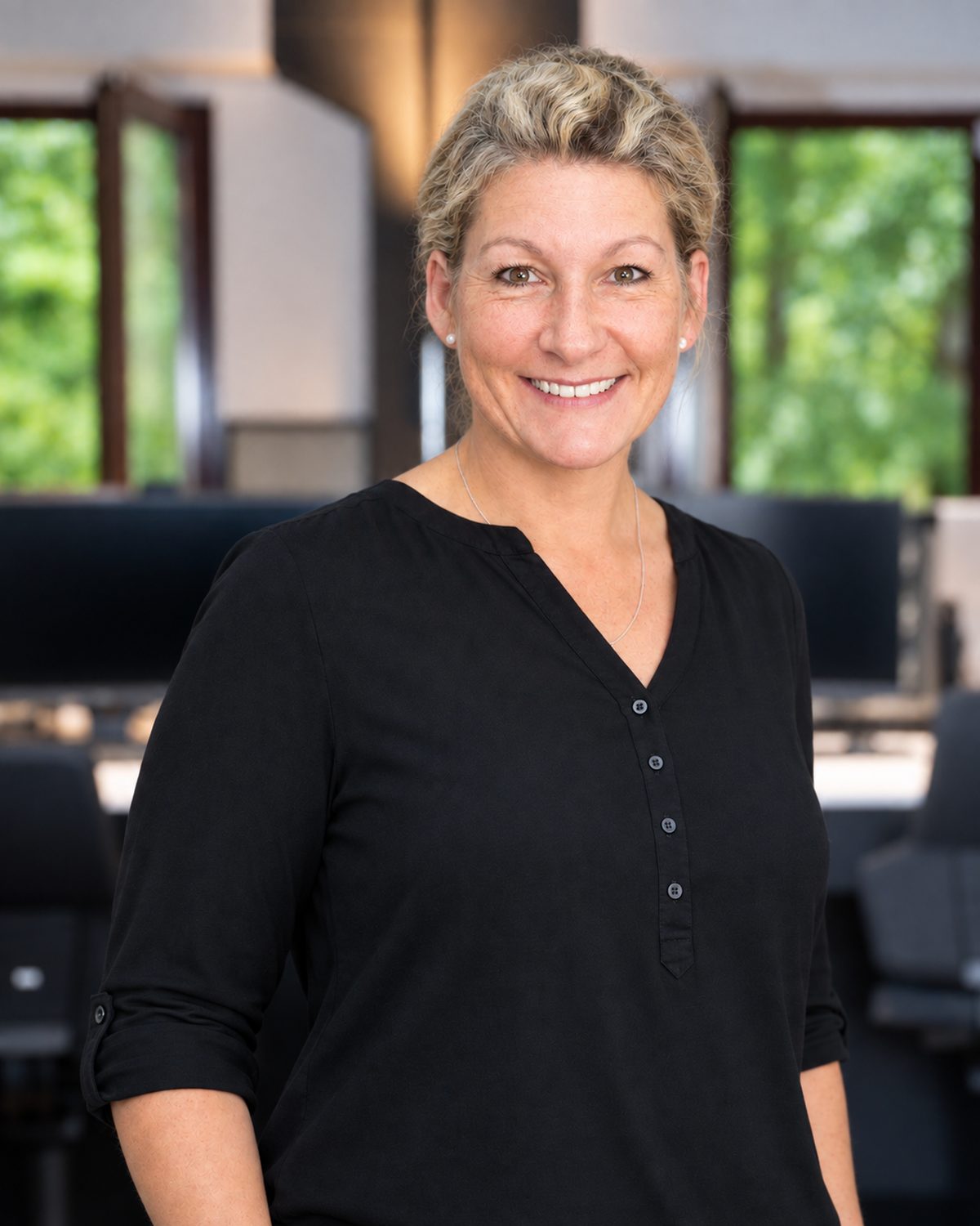 Nadine, Zahntechnikerin bei Holistic Smile Design in Norderstedt